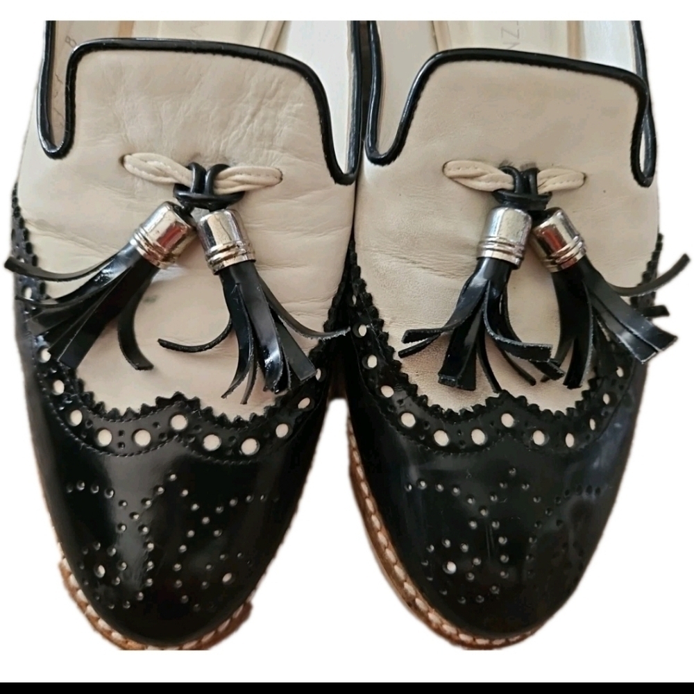 Stuart Weitzman Womens Black And White Mulething Brogue Leather Designer Mules 8 - Picture 10 of 14